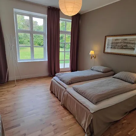 The Old Vicarage * Rodby