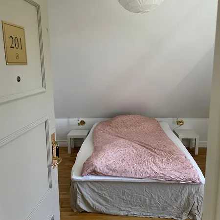 The Old Vicarage * Rødby